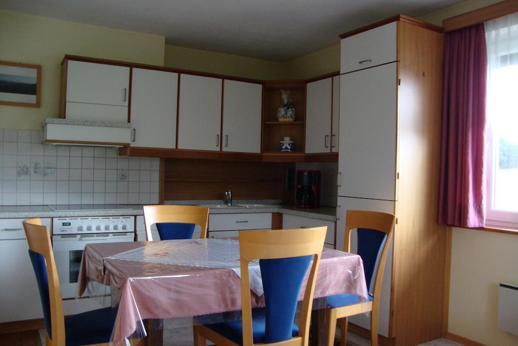 Apartamento Maria Aichholzer Sankt Jakob im Rosental Habitación foto